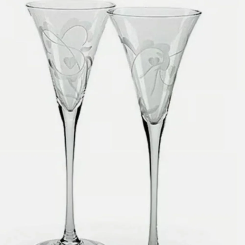 Marquis by Waterford "Yours Truly" Champagne Flutes - Picture 2 of 5